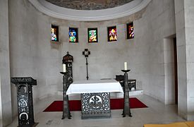 Detalle del altar de la Capilla de San Esteban
