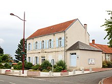 Cognat-Lyonne-FR-03-mairie-02.jpg