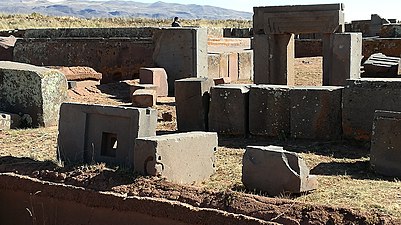 Monolitos en Puma Punku