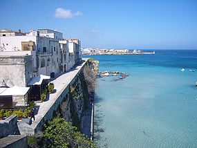 Otranto visto a partir do bastião de Pelasgi