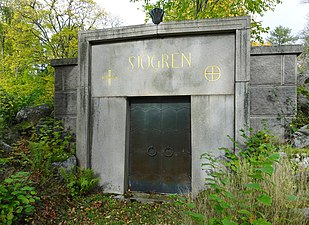 Hjalmar och Anna Sjögrens mausoleum