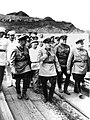 Velitel NKVD Genrich Jagoda při inspekci kanálu Moskva-Volha, který budovali vězni gulagu. Vlevo za Jagodou je N. S. Chruščev.