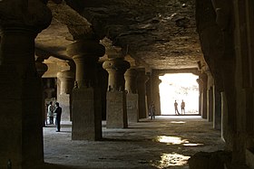 Image illustrative de l’article Grottes d'Éléphanta