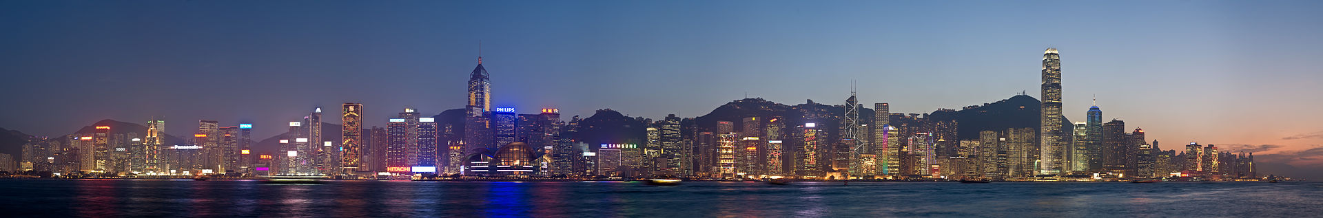 Панорамен изглед на Хонконг