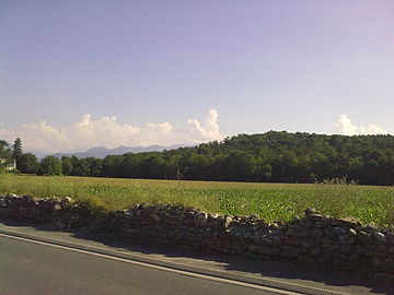 Les Pyrénées depuis Saint-Abit.