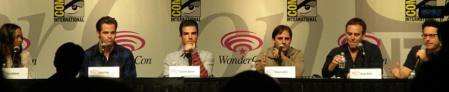 Star Trek panel at WonderCon 2009 1 (cropped).JPG