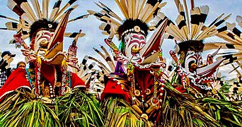 Hudoq, tari topeng tradisional Kalimantan Timur, Indonesia