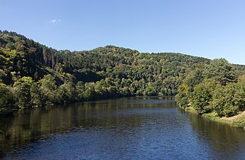 bij Einruhr, rivier: die Rur