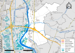 Carte en couleur présentant le réseau hydrographique de la commune