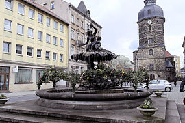 Sendig-Brunnen mit Osterschmuck, Bad Schandau