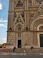 Lower left part of the façade