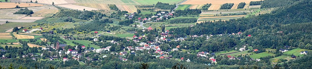 Widok na Jarnołtówek z Biskupiej Kopy