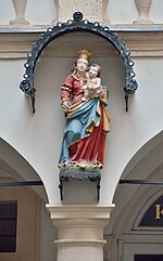 Thumbnail for File:Bäckerstraße 7 Madonna 2020.jpg