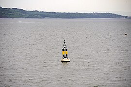 Firth of Forth Cardinal Mark, Rosyth Number 2 - geograph.org.uk - 5426813.jpg