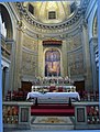 Vista de la capella major, amb la Crucifixió de Siciolante dona Sermoneta