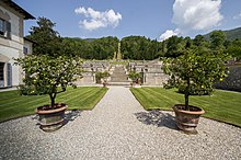 Scalinata di Villa Della Porta Bozzolo in Valcuvia