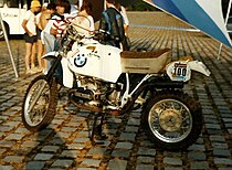 De GS 980 R uit 1982. Door versnellingsbakproblemen kwam geen enkele fabrieks BMW aan de finish in Dakar