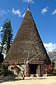 Haus im Baustil der Kanak mit flèche faîtière