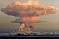 Image 421 April 1990 eruptive column from Redoubt Volcano, as viewed to the west from the Kenai Peninsula (from Types of volcanic eruptions)