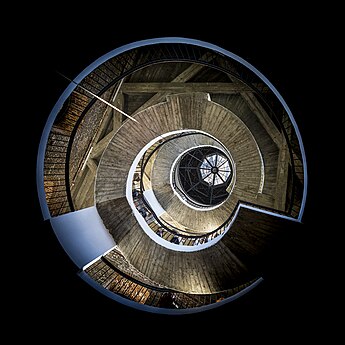 Radziejowski Tower in Frombork Photographer: Lotockip