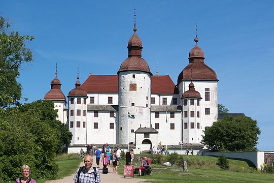 Läckö slott (började byggas 1298)