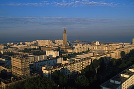 Centro reconstruido de El Havre por Auguste Perret