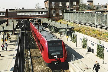 Commuter train (s-tog) in Valby