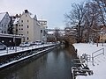 Blick über den Wehrneckar zur Inneren Brücke, rechts die Maille