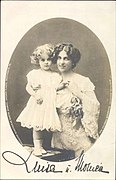 Luise with youngest daughter Anna Monika Pia.jpg