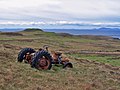 2.6 - 8.6: In tractor abanduna a Waternish Point, a 5 kilometers da Trumpan en il Reginavel Unì.