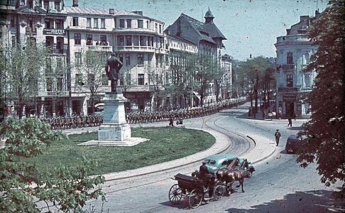 Soldiers marching through Bucharest, 1941