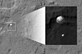 Фотографија снимљена помоћу камере HiRISE са удаљености од 340 km.