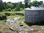 Kaponjären i Sydöstra torrgraven på Rindö redutt i Vaxholmslinjen, 1860-tal.