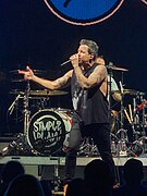 Simple Plan performing at Caesars Windsor, 2022-11-15 02.jpg