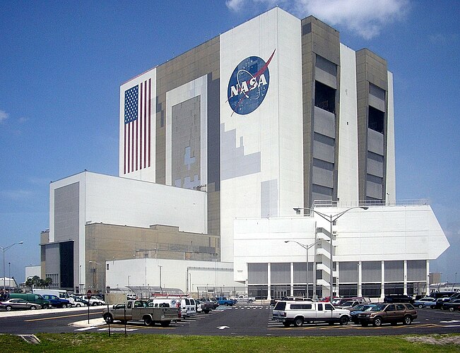 Сборочный комплекс NASA в Космическом центре имени Джона Кеннеди на мысе Канаверал, во Флориде