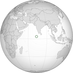 สถานที่ตั้งของมัลดีฟส์ในมหาสมุทรอินเดีย (วงกลมสีเขียว)