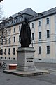 Statue des Julius Echter in Würzburg, gegenüber dem Juliusspital in der Juliuspromenade