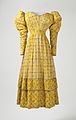 Robe jaune en soie et coton, Europe, vers 1827