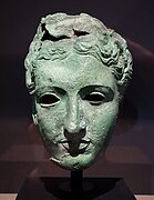 Bronze head of a woman (Boston MFA 96.712) 01.jpg