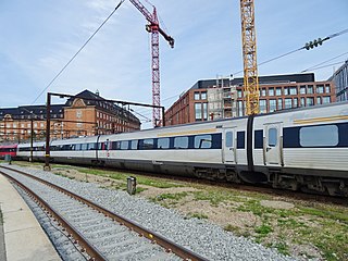 DSB IR4 and DSB IC3 70 at Copenhagen Central Station.