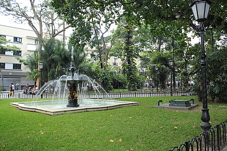 Fuente de la Plaza Bolívar de Caracas.