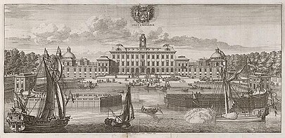 Drottningholms slott enligt tryck år 1692. Fasad mot väst med och barockträdgården (till vänster) och fasad mot öst med hamnanläggningen.