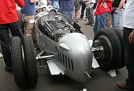 Doppelbereifung bei einem 1936er Auto-Union-Rennwagen