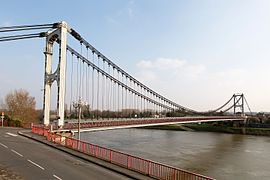 Puente colgante en La Réole