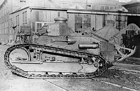 Six-ton Tank M1917.jpg