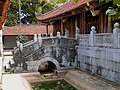 Bút Tháp Temple