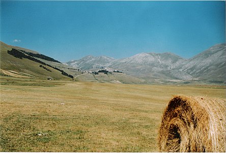 Frazione Castelluccio