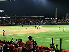 Estadio de beisbol.jpg