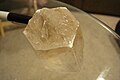 La hanksita, de uno de los muchos minerales del sistema cristalino hexagonal