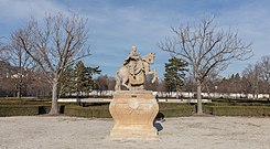 Estatua en el parque.